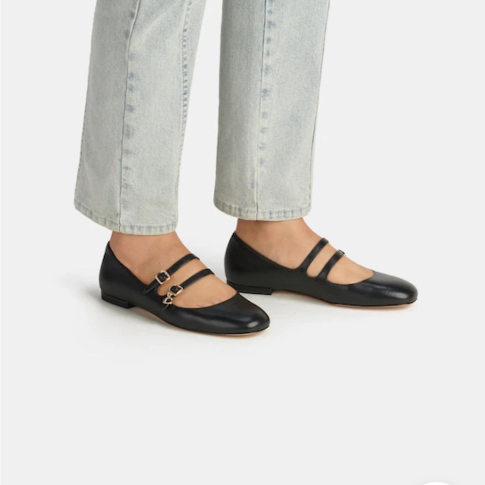 COACH Current Season Mary Jane Size 7 SOLD OUT ONLINE